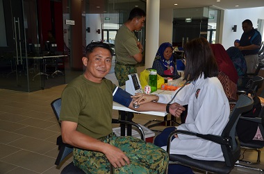 AP ABDB MENGANJURKAN KEMPEN MENDERMA DARAH SEMPENA HARI ULANGTAHUN KE-6