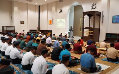 MASS HAJAT PRAYER FOR PALESTINE