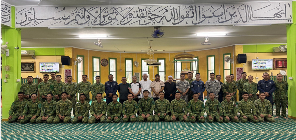 DEFENCE ACADEMY CONDUCT MOSQUES CLEANING CAMPAIGN AT TEMBURONG DISTRICT IN PREPARATION FOR RAMADHAN 1446H