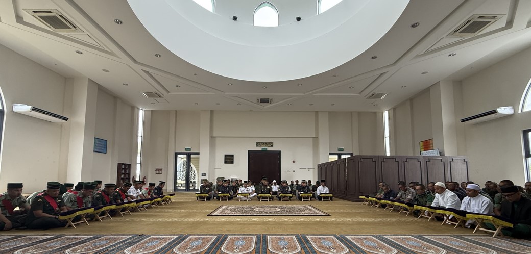 DA RBAF CONDUCT KULIAH ZOHOR IN CONJUNCTION WITH NUZUL AL-QURAN